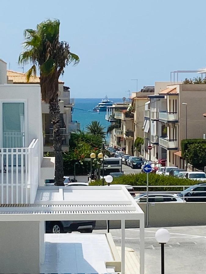 Amare Holiday Resort Marina di Ragusa Exterior foto